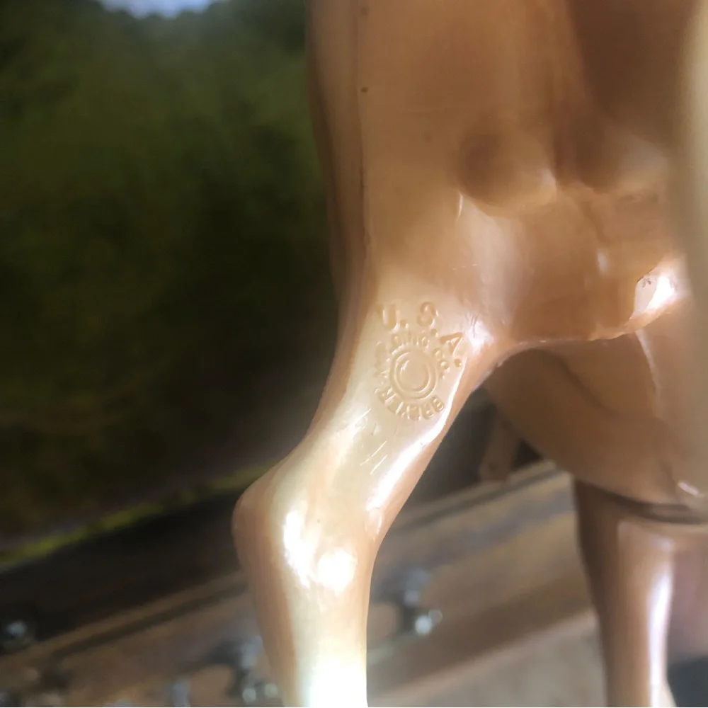 Vintage Breyer Mustang Western Bananza Palomino Horse